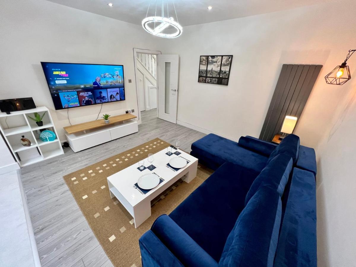 Вилла Wembley Stadium 5 Star Brand New Luxury Sleeps 14 With Parking Лондон Экстерьер фото