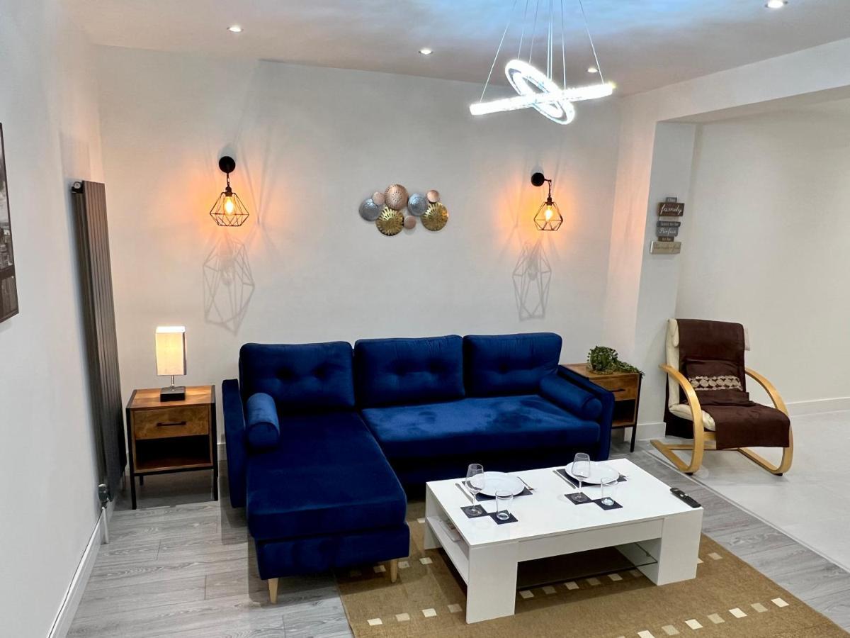 Вилла Wembley Stadium 5 Star Brand New Luxury Sleeps 14 With Parking Лондон Экстерьер фото