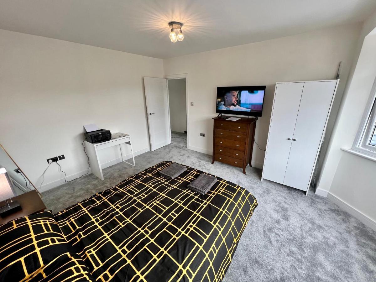 Вилла Wembley Stadium 5 Star Brand New Luxury Sleeps 14 With Parking Лондон Экстерьер фото